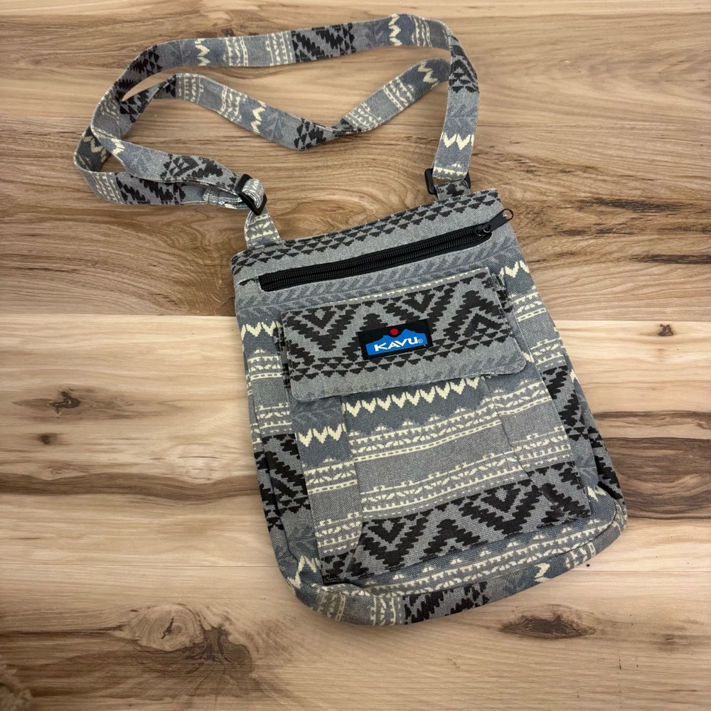 KAVU Gray Patterned Crossbody Bag